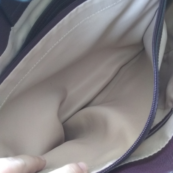 Handbag - Picture 6 of 8